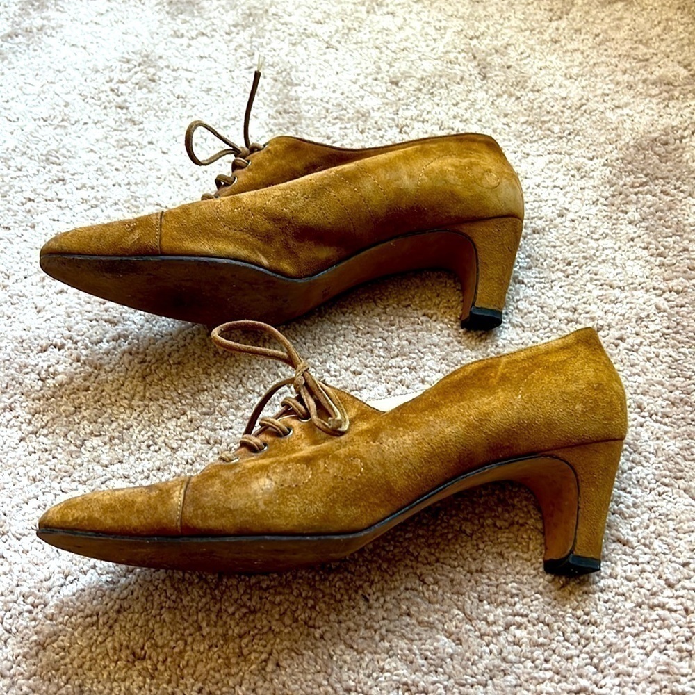 Vintage Women's Italian Leather Lace-Up Heels in Tan